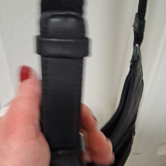 Nine West Black Shoulder Bag - Picture 8 of 11